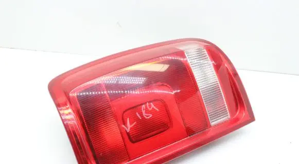 Volkswagen Amarok Rear/tail lights 2H2945096C