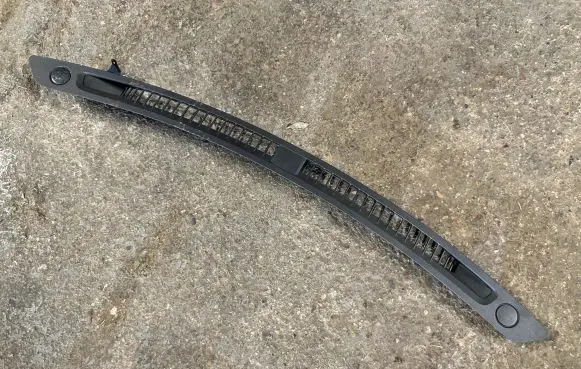 Nissan Juke II F16 Other dashboard part 687456PA0A