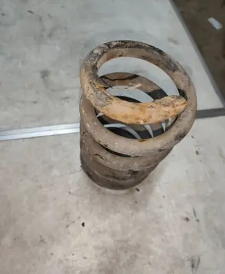 Audi A6 S6 C6 4F Rear coil spring