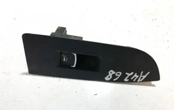 Volkswagen PASSAT CC Electric window control switch 3c8867376a