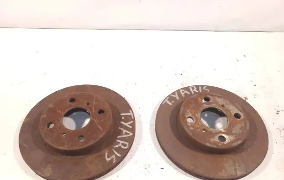 Toyota Yaris Front brake disc