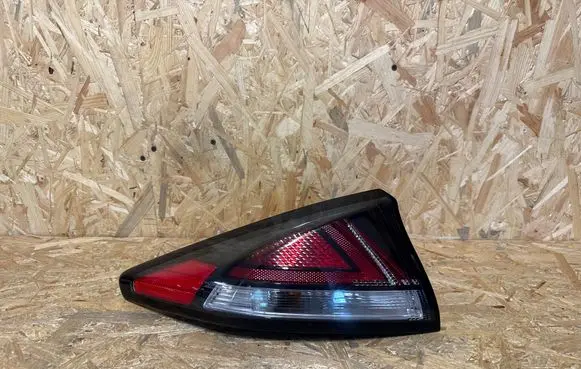 Hyundai Ioniq Rear/tail lights 92401G2200 190906 2026307
