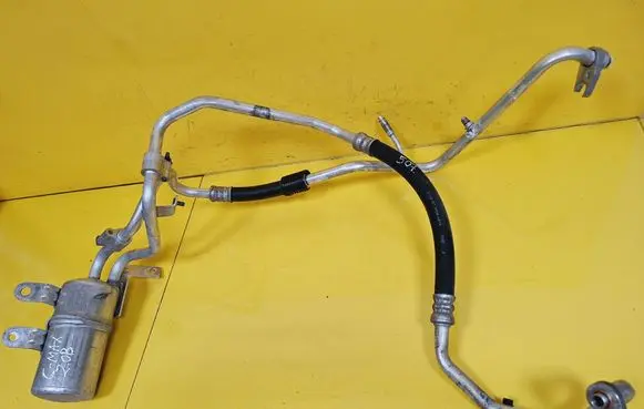 Ford Focus C-MAX Air conditioning (A/C) pipe/hose