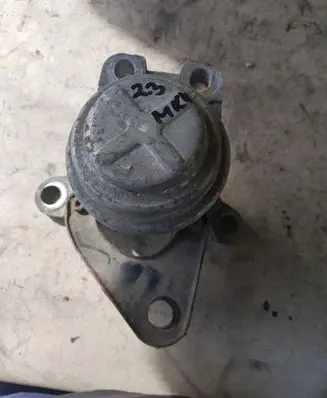 Ford Mondeo Mk III Engine mount vacuum valve 