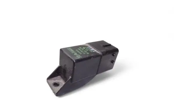 Citroen C5 Glow plug pre-heat relay 9802424080