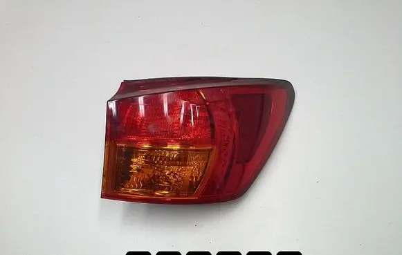 Lexus IS 220D-250-350 Rear/tail lights