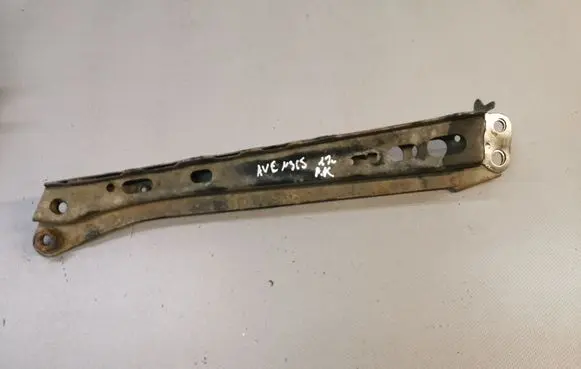 Toyota Avensis T270 Front subframe