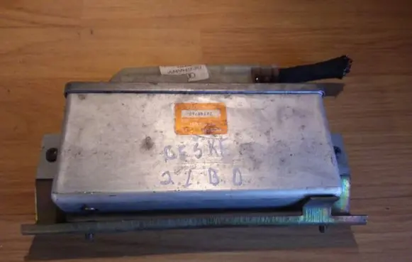 Audi 100 S4 C4 ABS control unit/module 0265100037 443907379C 26308760