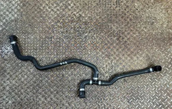 BMW 5 G30 G31 Engine coolant pipe/hose 8602642 8377671 8634600