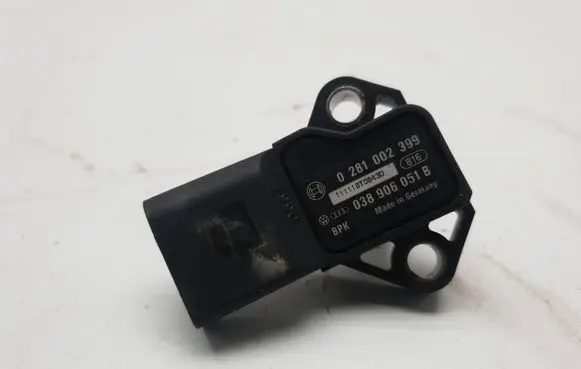Audi A1 Air pressure sensor 038906051B 0281002399