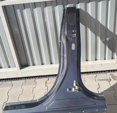 Ford Puma Pillar (middle) 