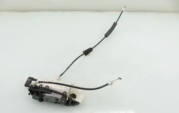 Peugeot 308 Front door lock PSA006166 006166
