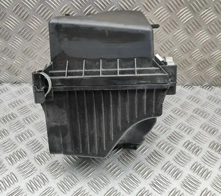 Toyota Camry VIII XV70 Air filter box 1770025081