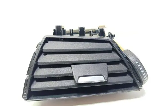 BMW 1 F20 F21 Dashboard side air vent grill/cover trim 9205355