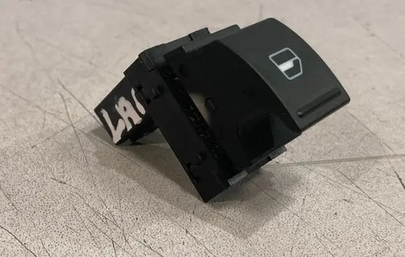 Volkswagen Tiguan Electric window control switch 7L5959855B