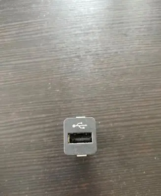 USB socket connector