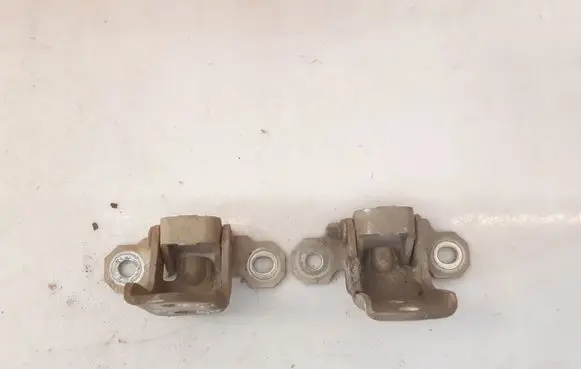 Front door hinge set