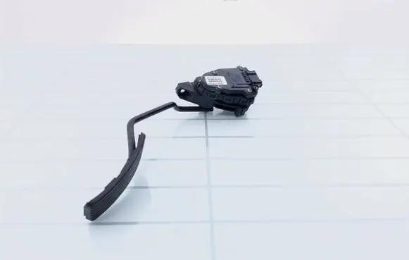Volvo S40, V40 Accelerator pedal position sensor 30865642