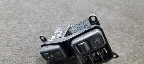Mazda 626 Headlight level height control switch