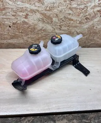 Hyundai Ioniq 5 Coolant expansion tank/reservoir 254R0GI000