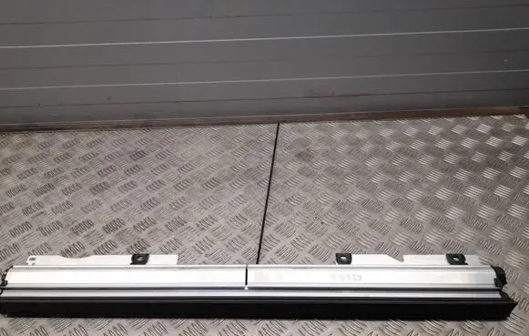 Audi A8 S8 D4 4H Rear door window curtain/sunshade 