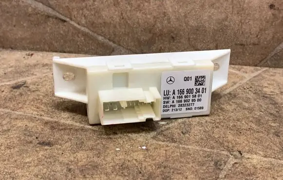 Mercedes-Benz GL X166 Light module LCM A1669003401