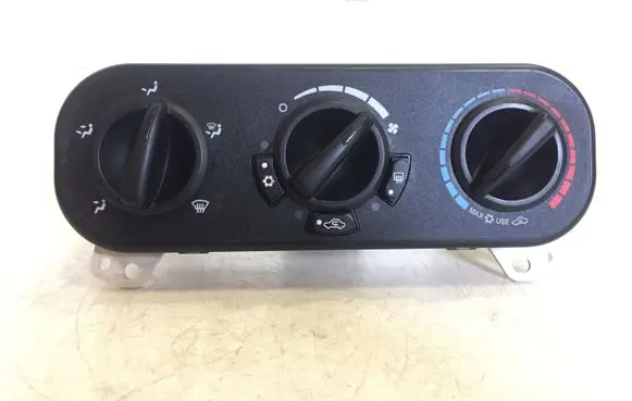 Jeep Compass Climate control unit P55111874AC 58024B