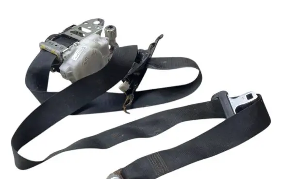 Lexus GS 250 350 300H 450H Front seatbelt J090331