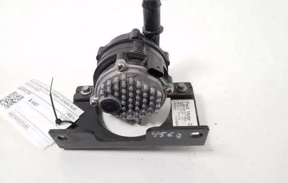 Ford Mach-E I Electric auxiliary coolant/water pump LJ938K577BC