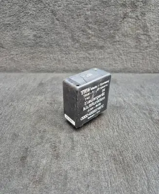 Audi A6 S6 C5 4B Other relay 4B0907487C