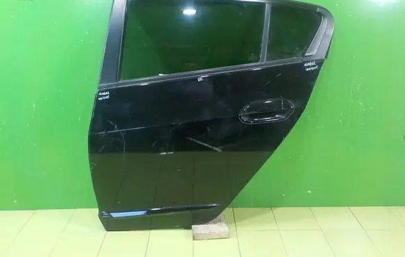 Honda Insight Rear door LEWE