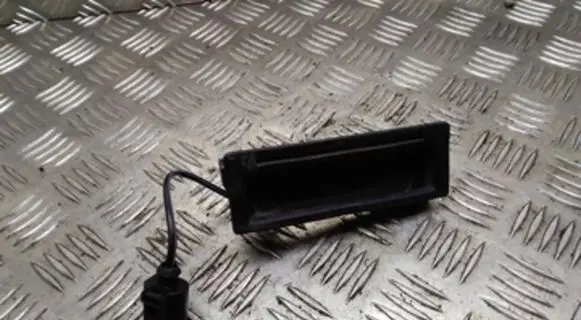 Volkswagen Touareg I Tailgate opening switch 1J0827566
