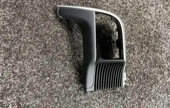 Hyundai Ioniq 5 Panel trim 84782-GI910