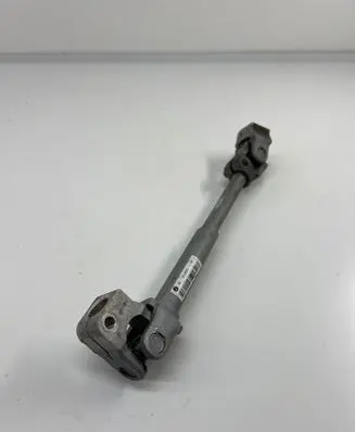 BMW M4 F82 F83 Steering column universal joint 2284713