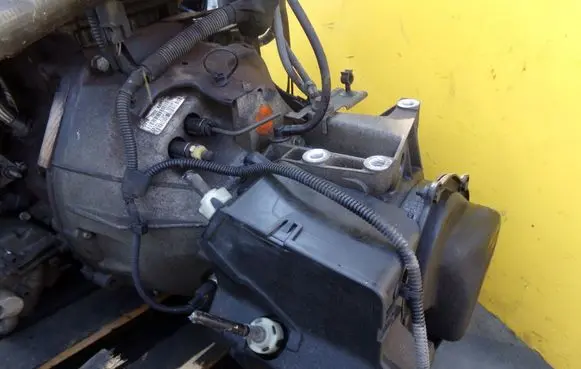Ford Fiesta Manual 5 speed gearbox DV1R7002ABF BIEGOW