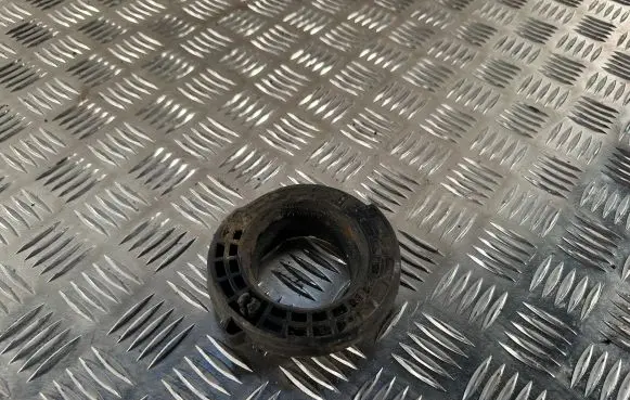 Mercedes-Benz C W205 Rear coil spring rubber mount A2053240184