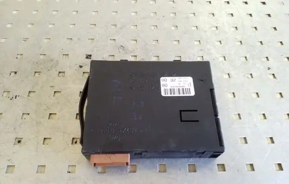 Mercedes-Benz ML W163 Comfort/convenience module A1635459032 05371390
