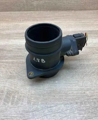 BMW 1 E81 E87 Mass air flow meter 7566986 0280218075 WithPlug