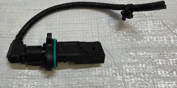 Opel Mokka Mass air flow meter 12671618