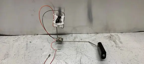 Fuel level sensor