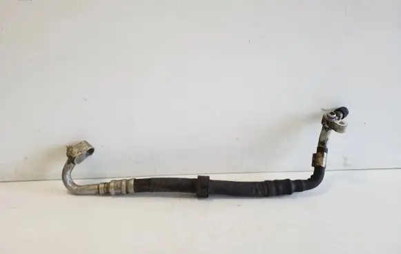 Air conditioning (A/C) pipe/hose