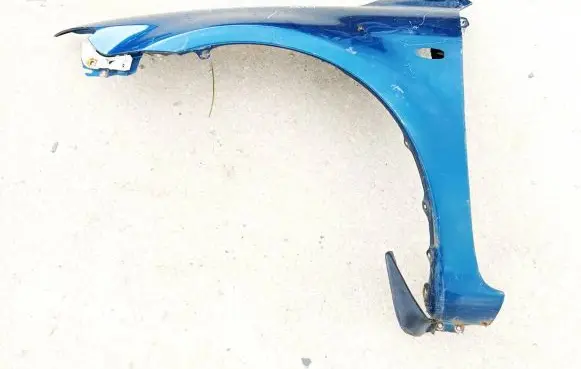 Mazda 6 Fender Melyna