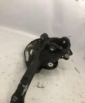 Mercedes-Benz E W213 Front wheel hub