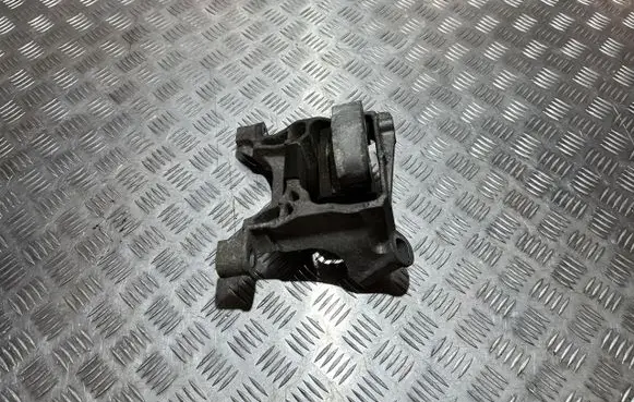 Mazda CX-5 Engine mount vacuum valve PU18124