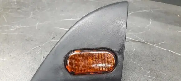 Renault Espace III Front fender indicator light 13910020