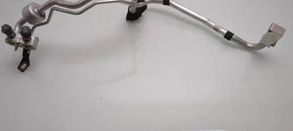 Air conditioning (A/C) pipe/hose