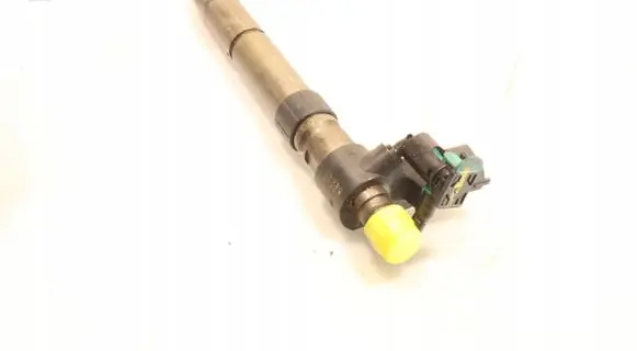 Peugeot 508 Fuel injector