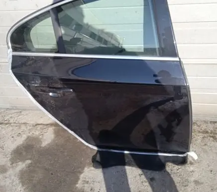 Volvo S60 Rear door 