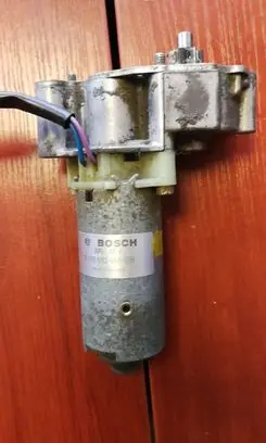 BMW 7 E38 Seat adjustment motor 0130002460
