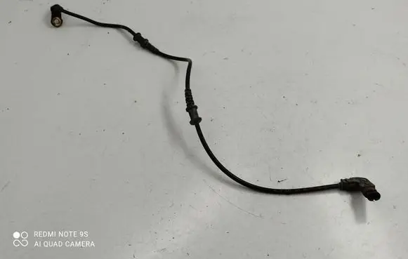 Mercedes-Benz C W203 ABS brake wheel speed sensor A2035400417